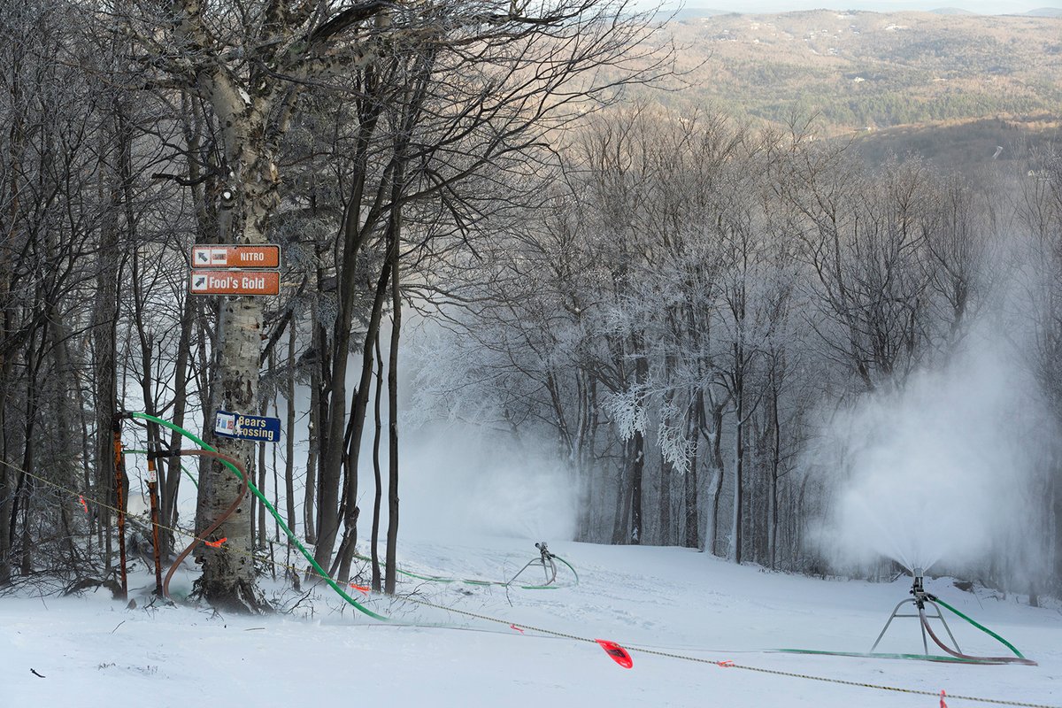 First time ever making snow on Upper Fool's Gold!  With 208 guns firing away across the mountain tonight more acreage is coming your way soon. 
For everyone shopping today we have Cyber deals on tickets, lodging, &amp; more but you only have till Monday mountsnow.com/cyber