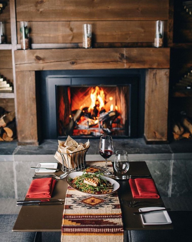 SantaFeNMTrue's tweet photo. Experience the holidays in the heart of New Mexico with a festive meal at @FSSantaFe Terra Restaurant Christmas Day Buffet or New Year's Eve Dinner. #foodiefriday #santafenmtrue #fssantafe #holidays

Photo: Four Seasons Rancho Encantado Resort https://t.co/Ufs6t6Qz7k