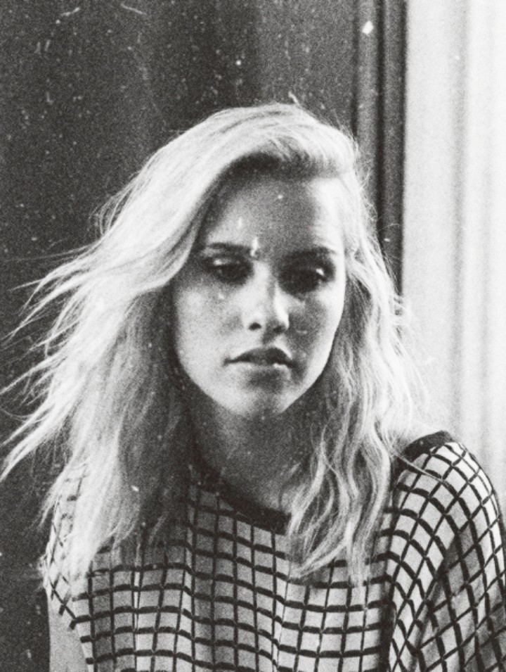 ㅤㅤㅤㅤㅤㅤㅤㅤ❛❛ℐncluso la más pura de las almas, puede tornarse hacía el mal camino, si juegan lo suficiente con su equilibrio.❜❜