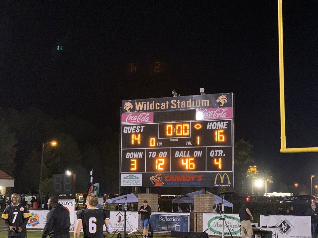 RH ON TOP!! Congratulations to the coaches, players, and staff that made this all happen. FINAL FOUR HERE WE COME‼️