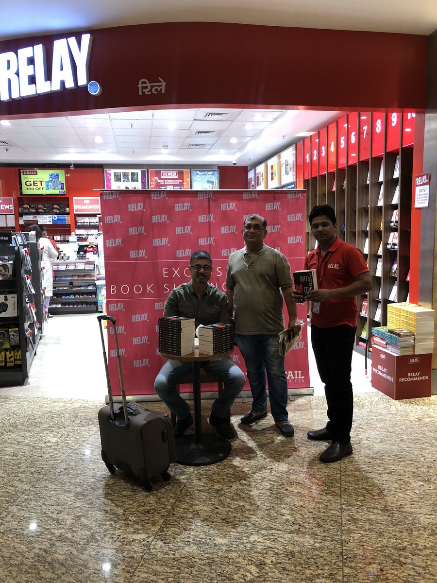 Good morning. Signed copies of #QueensOfCrime at Mumbai Airport this morning. Hey @Kulpreetyadav I sold 5 copies 😁 No wonder we are into our third reprint now 🥂🥂
@mileeashwarya @penguinrandom