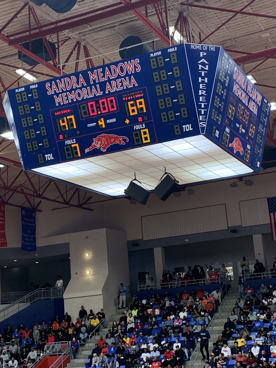 Prolific Prep (California) defeats Lancaster 69-47. <a href="/ProlificPrep/">Prolific Prep</a> @T_Hoopfest <a href="/hoopinsider/">Hoopinsider</a>