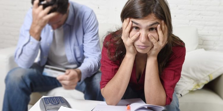 With a Strong Economy, Why are Employees So Financially Stressed? Survey dives into reasons preventing workers from adequately contributing to their 401ks.
#financialwellness #Financial #financialplanning #401k #retirement #savings #RetirementPlanning  

bit.ly/2qXY1ns