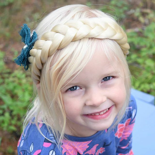 createplaytravl's tweet photo. These are the cutest stocking stuffers! Who loves easy and adorable little girl hairstyles? ✨👩♥️ #ad @madisonbraids headbands coordinate with any outfit! They are simple to put on and stay in place thanks to stretchy elastic. These braid headbands ar… https://t.co/PK82MrIQS0 https://t.co/f8WW6YCxu5