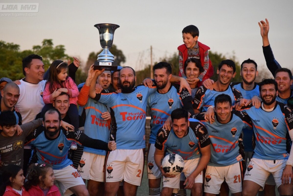 <a href="/NiideaFG1/">Ni idea F. G.</a> tuvo una excelente primera parte de año, se coronó en el Apertura a falta de una fecha por disputarse🙌🏻 y ahora quiere ir por todo.

#modoMVD