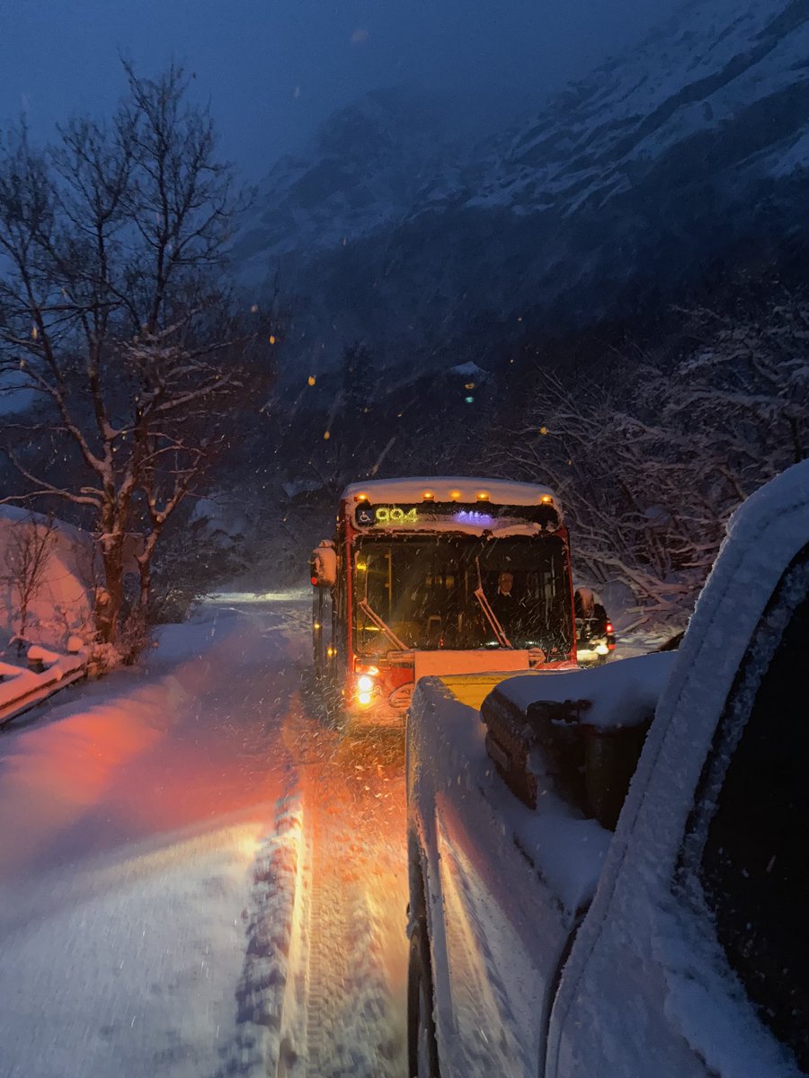 UDOT Cottonwood Canyons tweet media