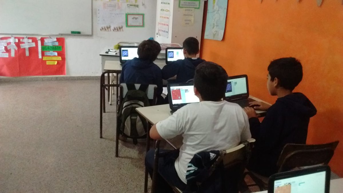 BAEduRobotR12's tweet photo. Preparando cierre de proyecto con 5to de la EP N°10 de #Baradero #programacion del Plan Provincial de Robotica Educativa. 👨‍💻🤖
#PPRE
@baeducacion
 
@baconectados https://t.co/fA15Lt0HwL