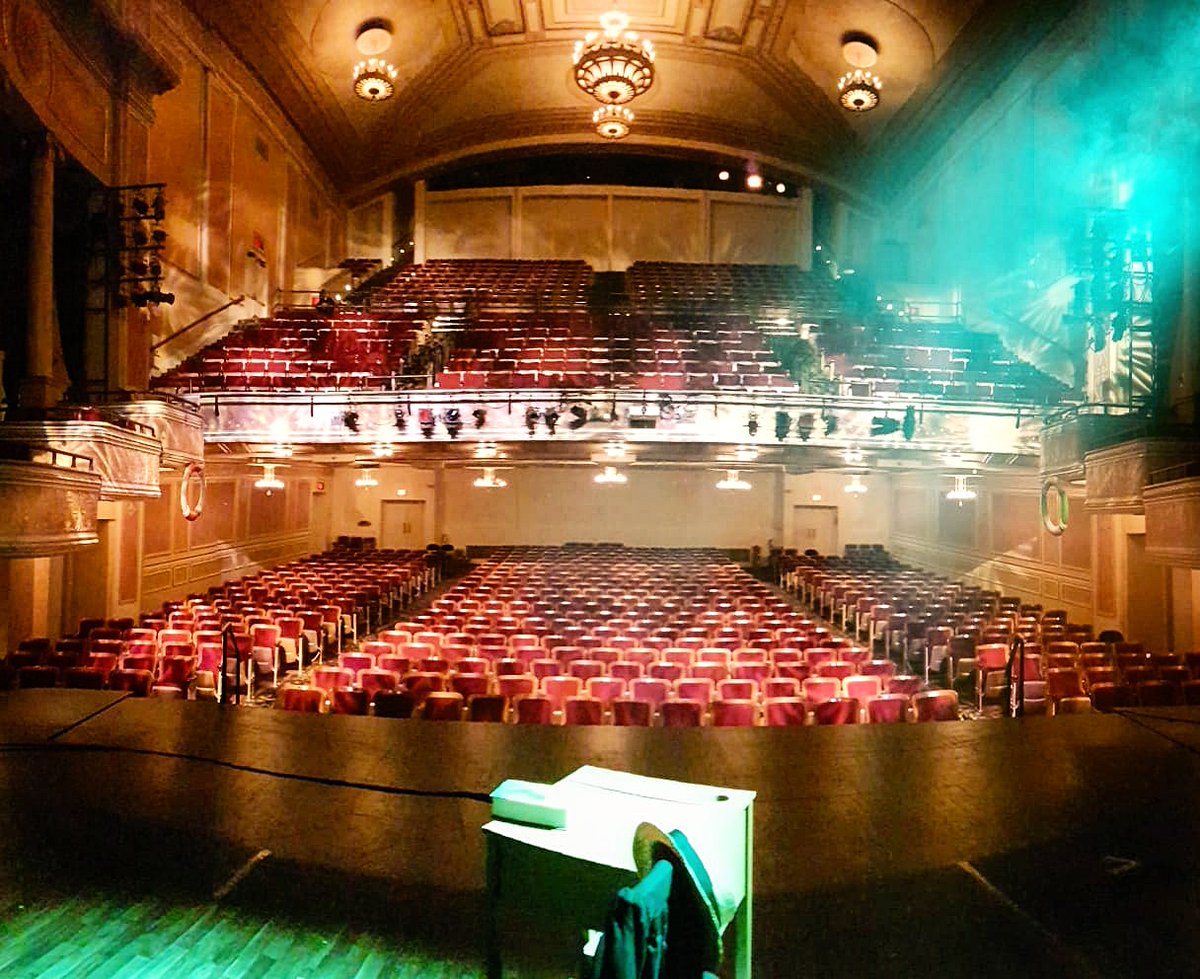 JosephMaudsley's tweet photo. #KansasCity @TheFollyTheater @PottedPotter #AnActorsView https://t.co/1NeVPak5KN