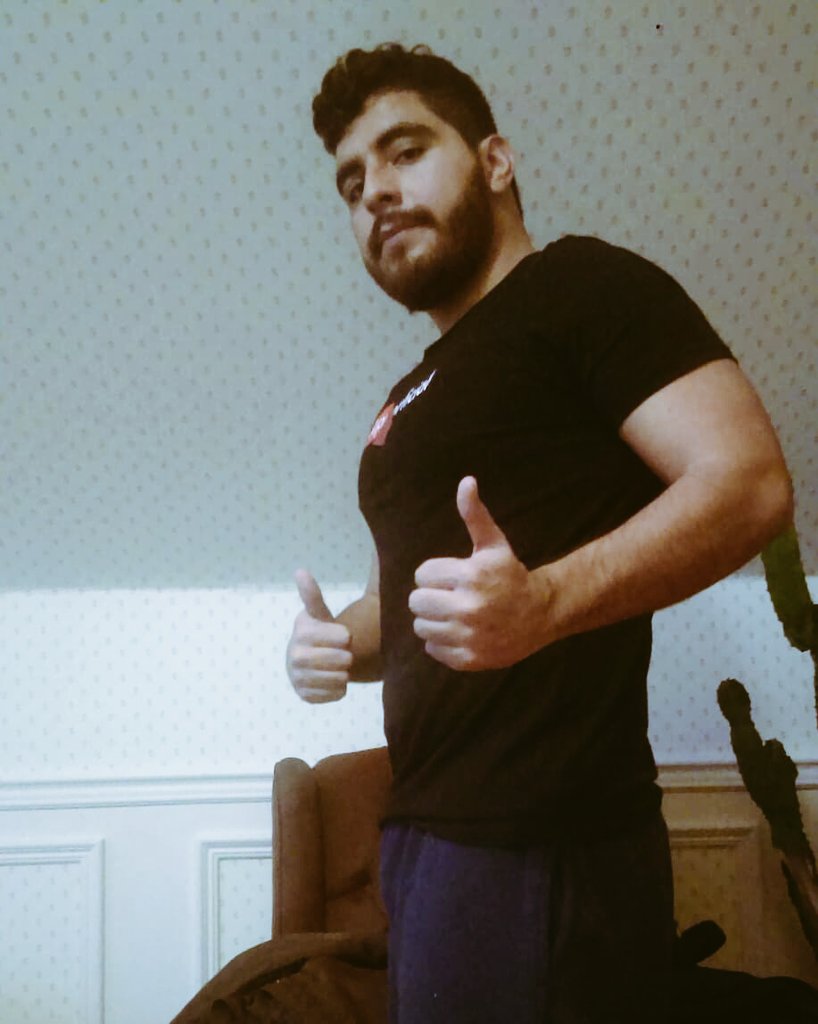 duvalindemarte's tweet photo. When you can't hit the gym due to the bad weather, you can still work out at home. 🐻
#snowyday #winterday #scruff #gaybear #gaycub #otter-ish #gettingbuff #workout #gettingthere #bodypositive #dadbod https://t.co/iy68t3FIgU