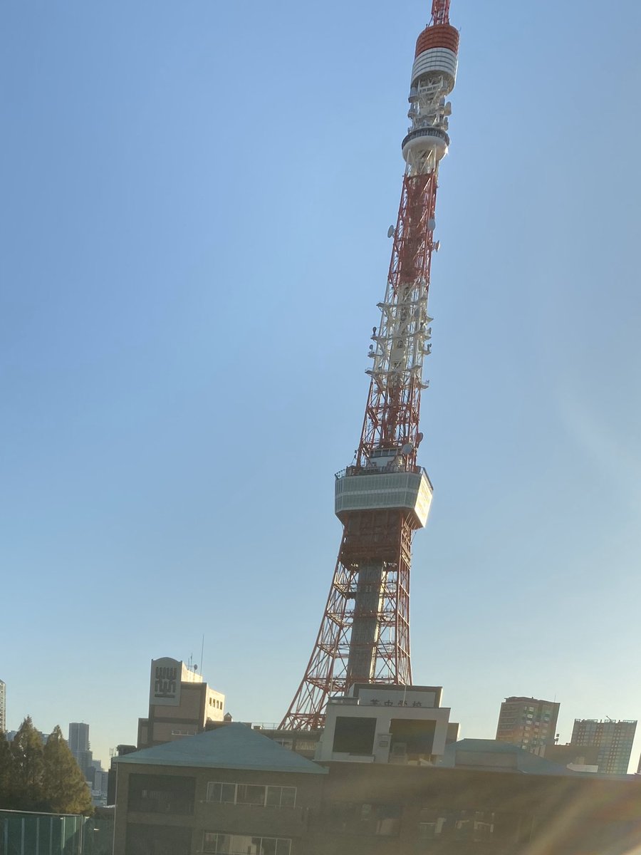 keiaym's tweet photo. 来月から虎ノ門へ引越しです！
目の前が東京タワー🗼 https://t.co/FMdE35XaB2