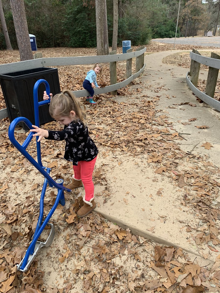 Rich_N_Grace's tweet photo. A year ago we moved to Texas with little idea about what God was planning. It has been a joy, learning and growing this past year. Thankful for many things but especially this park where the fam spends most Fridays. #CastlePark #FamilyTime https://t.co/FIa2WgTbHM