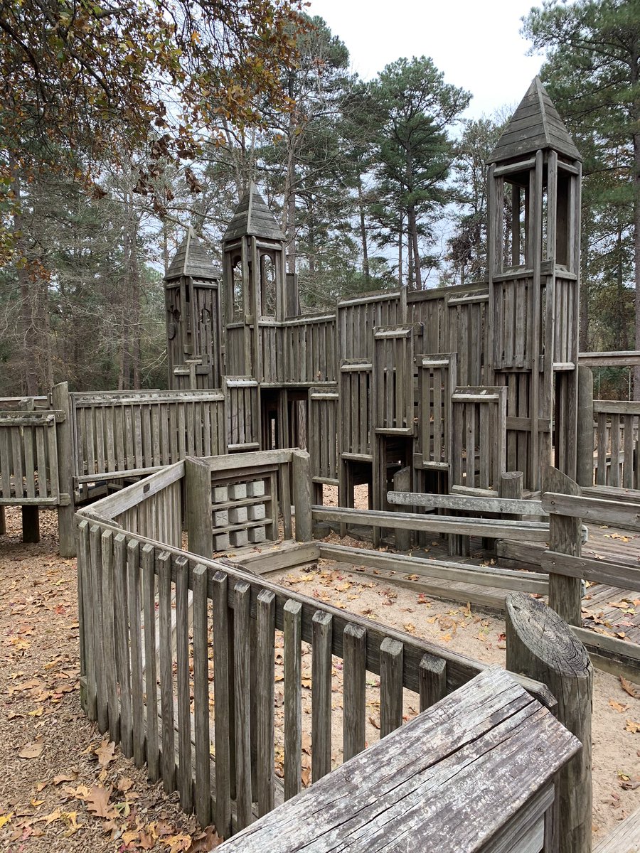 Rich_N_Grace's tweet photo. A year ago we moved to Texas with little idea about what God was planning. It has been a joy, learning and growing this past year. Thankful for many things but especially this park where the fam spends most Fridays. #CastlePark #FamilyTime https://t.co/FIa2WgTbHM