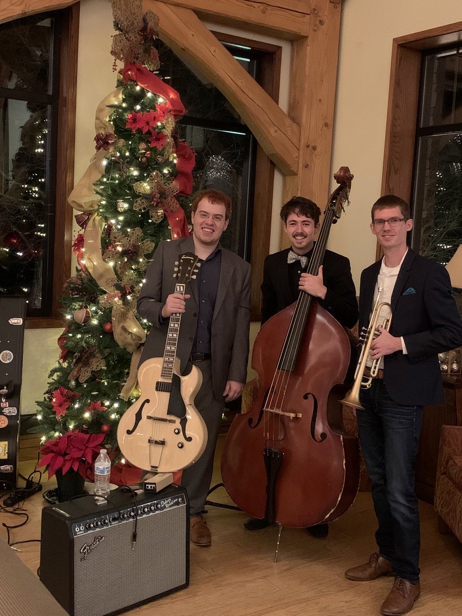 WVWCarts's tweet photo. Three of our alumni kicked off Christmas at Stonewall tonight!
#wvwesleyanjazz 
#wvwcArts https://t.co/KuETwjtQvA