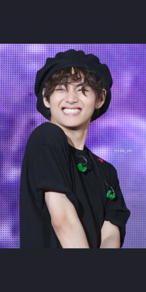 Jacaueline10's tweet photo. Tae eres un ser tan puro, hermoso y amado en todo el mundo, tu eres una persona el cual se merece lo mejor de este mundo. Me encantaría siempre poder verte con esa hermosa sonrisa todos los días y que siempre estés feliz 

#TaehyungYouArePerfect https://t.co/WxX27s9JxY