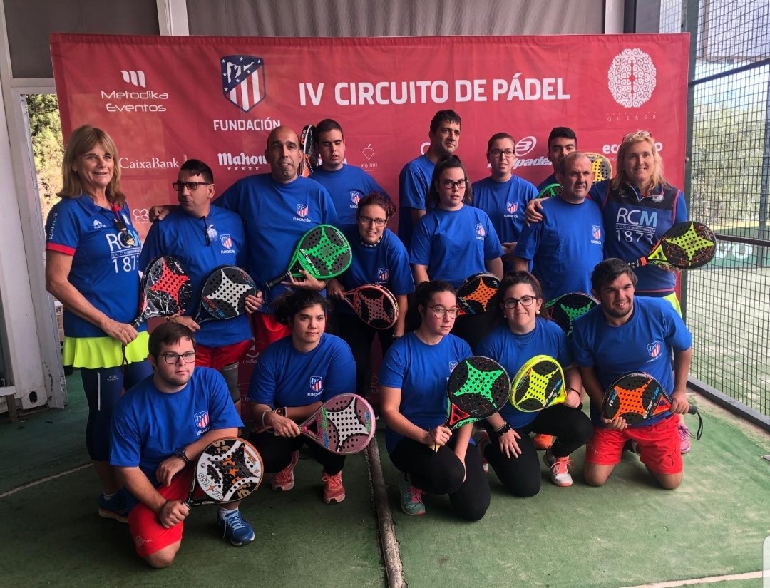 navarrocarolina's tweet image. ❤ELLOS son hoy y mañana los protagonistas en @inacuaraqueta Málaga.  Vente a vernos y a disfrutar de la fiesta del pádel inclusivo ❤
@palasparatodos