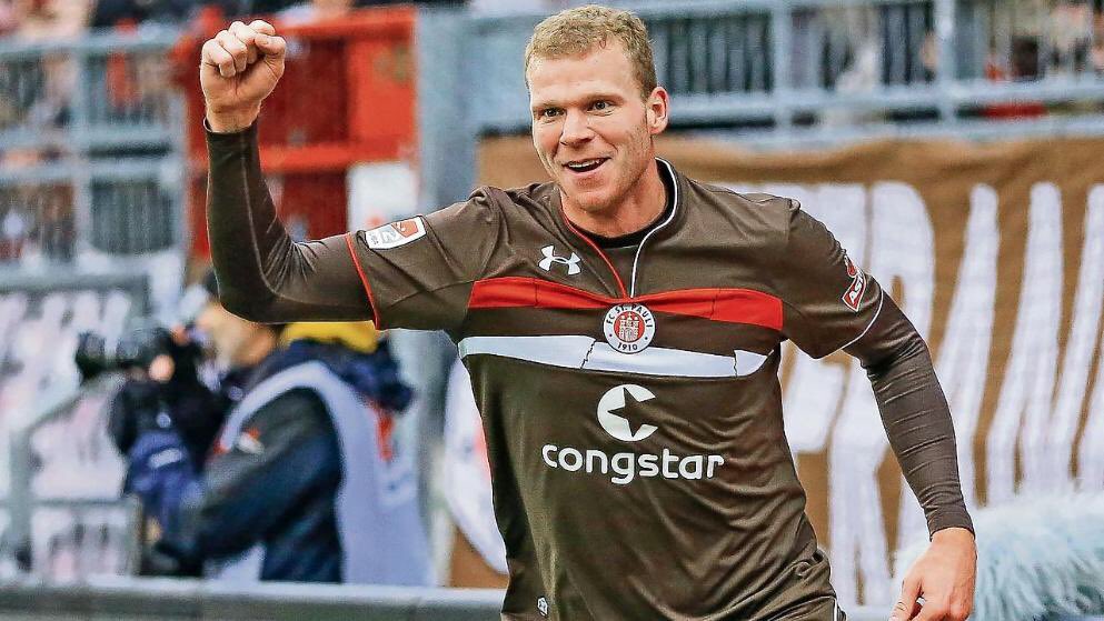 pauliwall0602's tweet photo. #matchday #allezusammen  #fcsph96 der #Veermaster muss es richten 😎 https://t.co/0vaiDrmi1d