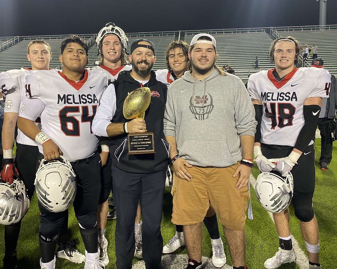 EthanMcCollum4's tweet photo. One hell of a season.. these boys welcomed me Into their home last year and it's been the best time of my life. I love you all with all of my heart... It was the best. Good job Tonight brothers, I'm proud of yall. https://t.co/jYkioItBaH