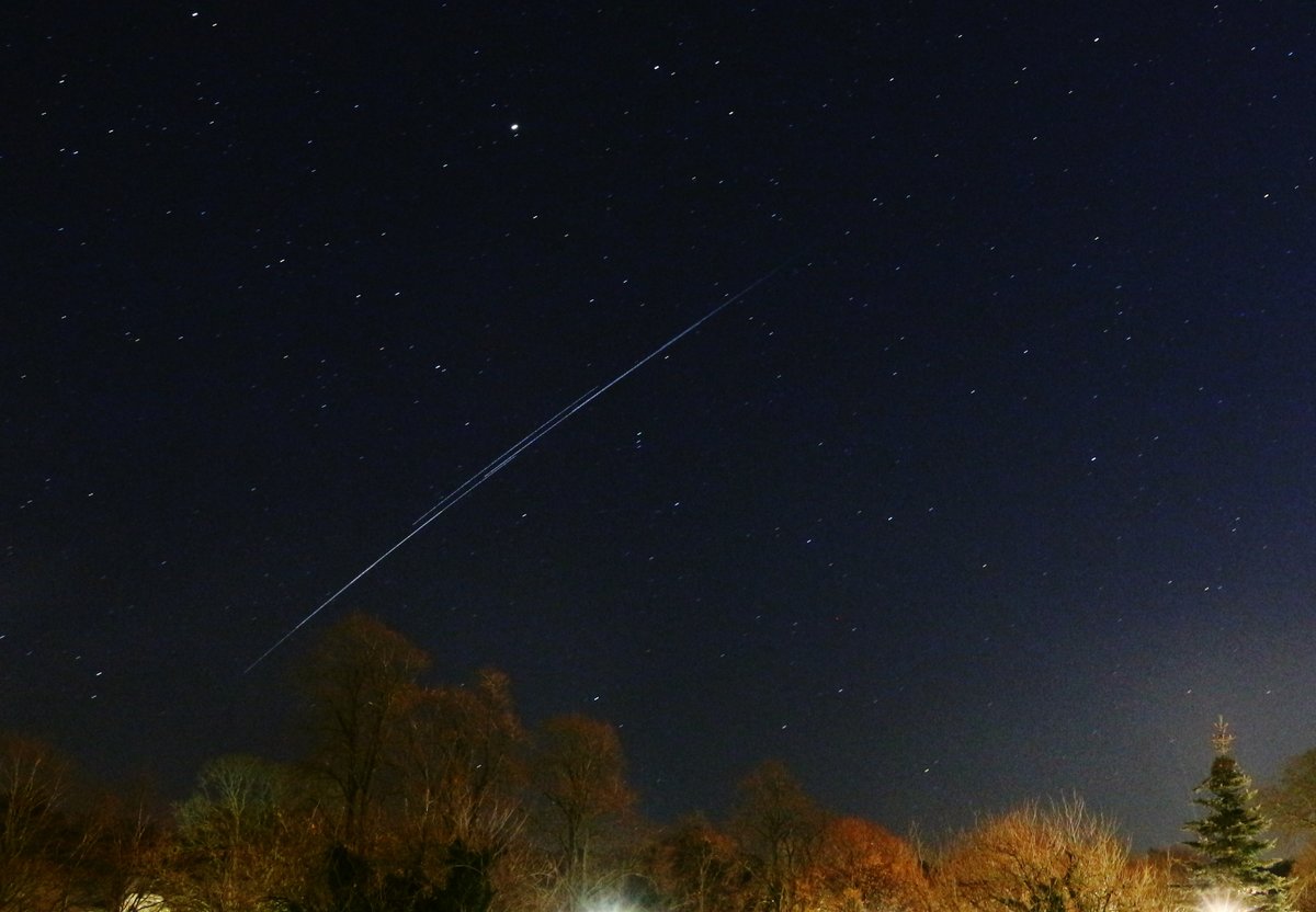 Here's another image, again a single 30s exposure, showing more Starlink satellites. These were clearly visible to the naked eye.