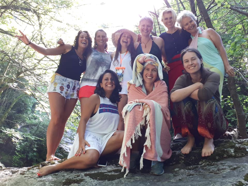 Finished another Teacher Training with these beautiful souls, never to come together in quite the same way again, fly and Shine xx

#Empowerment #EcstaticDance #Happiness