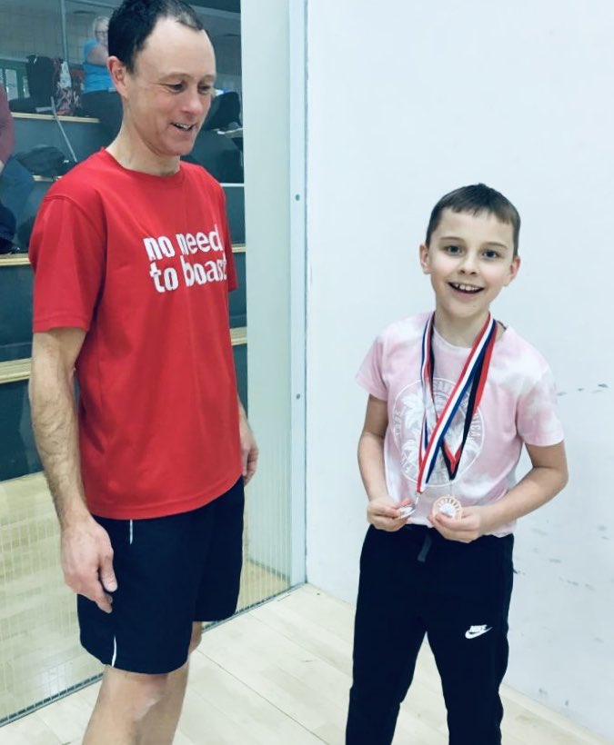 CJScoaching's tweet image. One thing we’re proud off @SquashCrawley #junior #squashcoaching is our progressive #squashskills awards | Congrats to Oscar for achieving Silver award &amp;amp; Bodhi &amp;amp; Faith for Bronze. 👏🏼👏🏼👍🏻

Thanks #CoachScott #CoachPaul &amp;amp; everyone on the coaching team for making a difference. 👍🏻