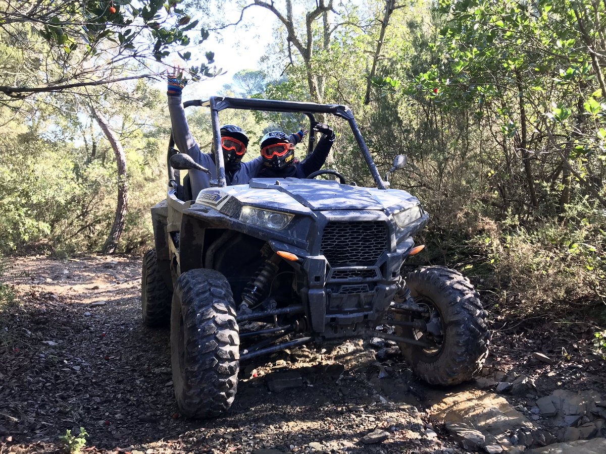 lassdive's tweet image. Sant Tornem-hi! 😃 ¡Listos para la temporada de invierno! 😁 Winter time is here, Let’s enjoy! 🤪 
#buggyexperience #costabrava