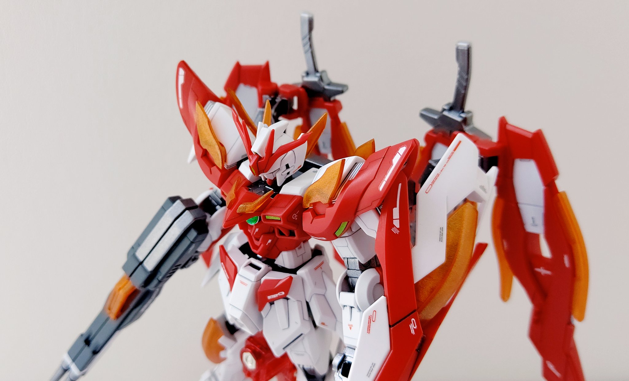 Ririto V Twitter ウイングガンダムゼロ炎完成しました 天気よかったのでコーティングと撮影ができた フレイムフェーダーはキットが揃いしだいチャレンジします まさか買い間違えるとは いつになるか ガンスタさんに上げたのでよかったら見てください