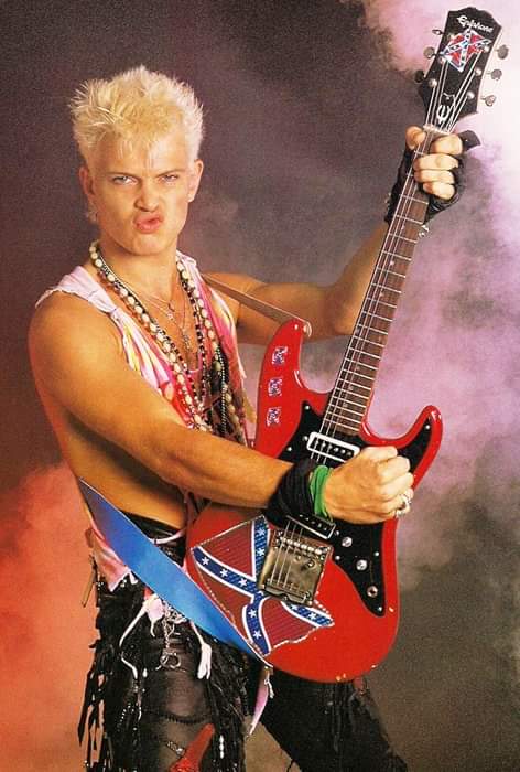 Happy birthday BILLY IDOL!
(November 30, 1955) 