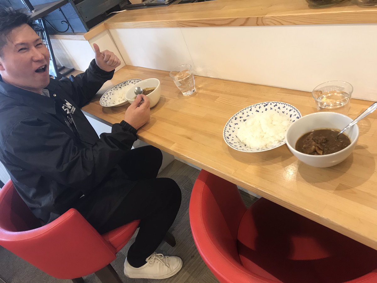 vape_hokkaido's tweet photo. カレーもできましたよ〜❗️
辛さが選べるスペシャルオリジナルカレー🍛

#ベイホク　#SWVC  #COF https://t.co/Zag3yANPaU
