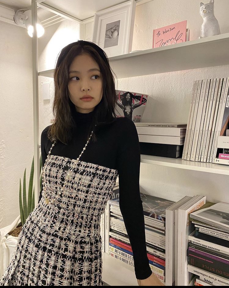jenniefeed's tweet photo. https://t.co/vzPB0awAKU