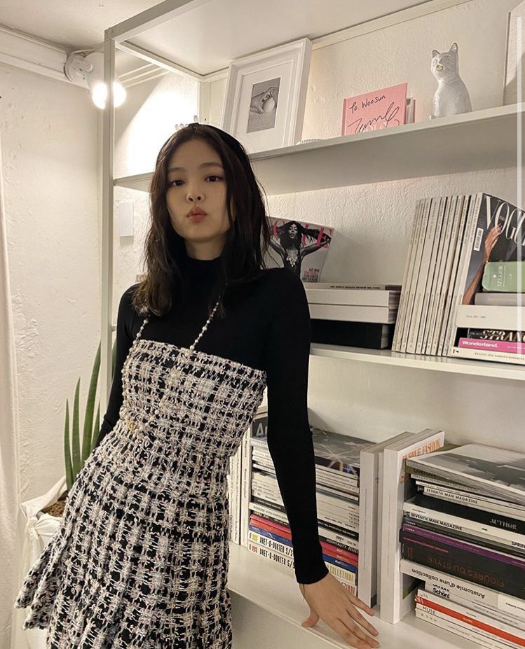 jenniefeed's tweet photo. https://t.co/vzPB0awAKU