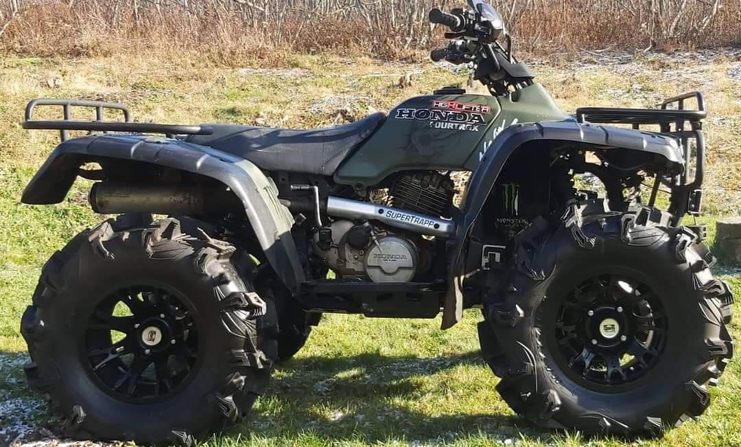 hockeydad9899's tweet photo. Cleaned the old girl up
. Got my new #maxxis #maxzilla tires on my #DWT wheels. Love the sound of my #supertrapp also. #honda #atv #300honda #fourtrax #highlifter https://t.co/SQXf5853pB