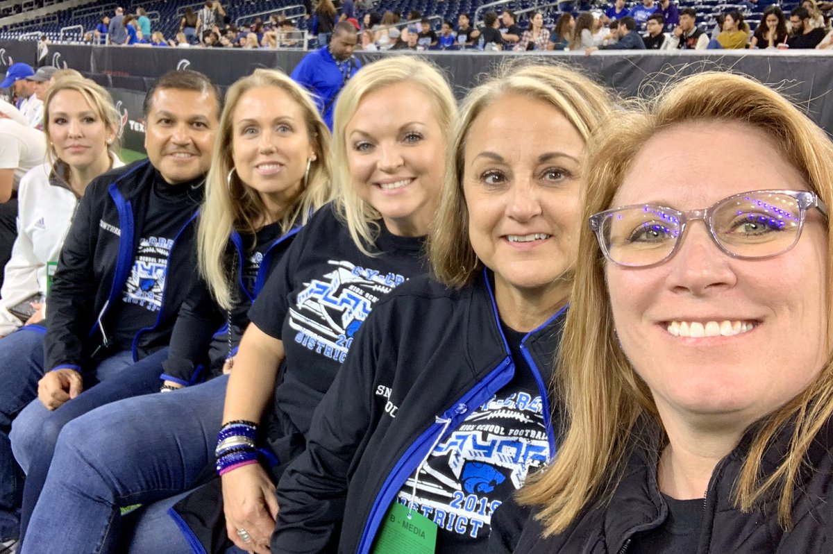 vicki snokhous tweet media