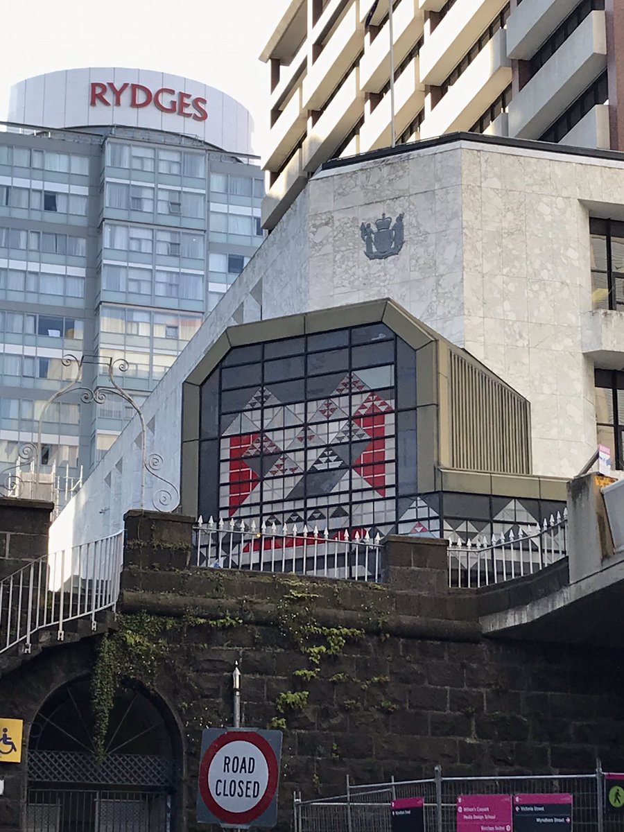 thomaslebas's tweet image. #Tukutuku #RedPeak