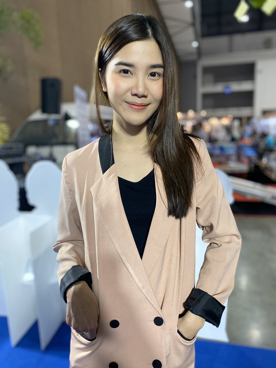 Note_Kewalit's tweet image. มาเฝ้าบูทกระทรวงเกษตรที่งาน Thailand friendly design expo ที่อิมแพค เจอคนสวยจากกระทรวงการต่างประเทศครับ 🥰🥰🥰
#PetchSweat16 #Sweat16 
#ThailandFriendlyDesignExpo2019