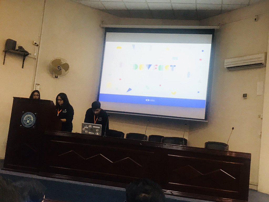 SarmadGardezi's tweet photo. Google Cloud Islamabad.
#devfest2019 #DevFestPak #DevFestIslamabad #GDGCloudIsb #DevFestIsb https://t.co/EBamG82liI