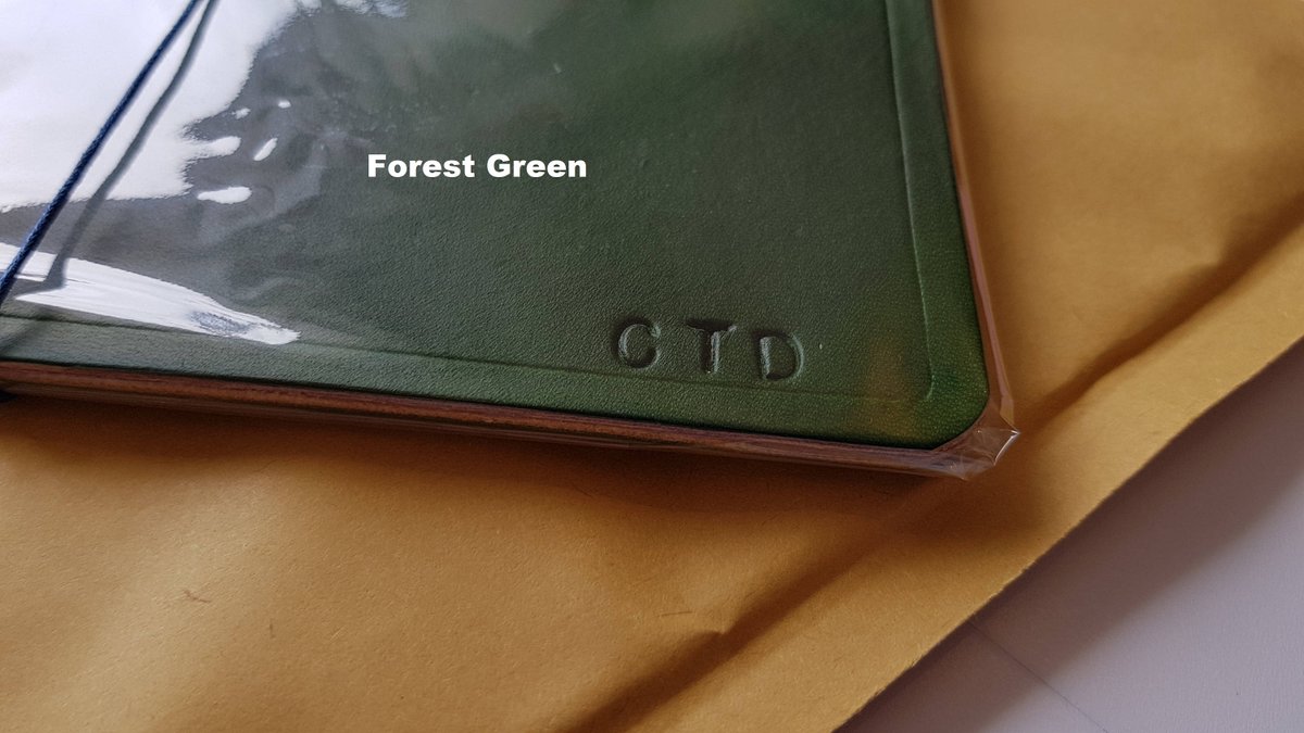 SandraPoppys1's tweet photo. Leather Field Notes journal cover Moleskine https://t.co/9siz3zkbQS #AttorneyGift https://t.co/LZSJA1VAQb