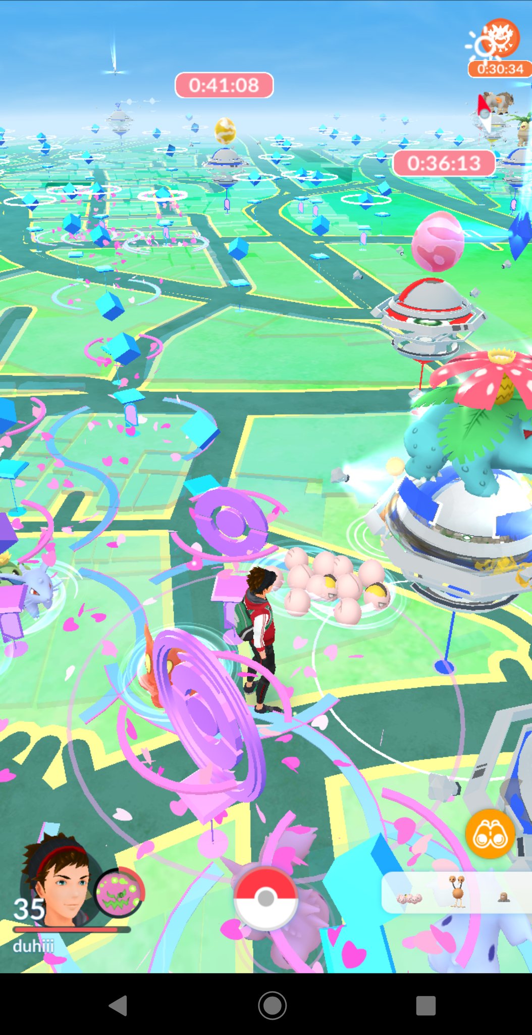 中村 史彦 閲覧注意 ポケモンgoを起動したら とうとう恐れていた事が タマタマが重なって出てきた 集合体恐怖症にはタマらん タマタマだけに 言うとる場合か ぞわぞわー 何で写メったんだろ 僕も自撮り現代病 T Co Pjknpf8pz0