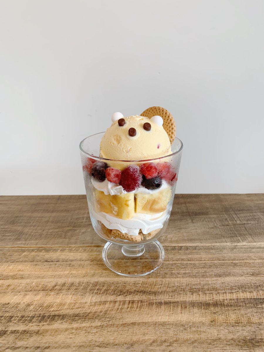 ももんがカフェ ロースタリー En Twitter 週末はパフェ 週末はパフェ が人気です ご褒美にという方が多いようです 金土日は自分へのご褒美にパフェはいかがですか お待ちしております カフェ 日野 豊田 八王子 立川 国立 府中 パフェ スイーツ 大学