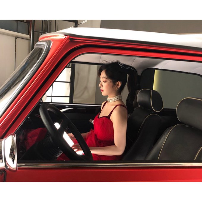 iurehne's tweet photo. 19-11-30
Irene instagram

@renebaebae https://t.co/EZWvEyTBqm