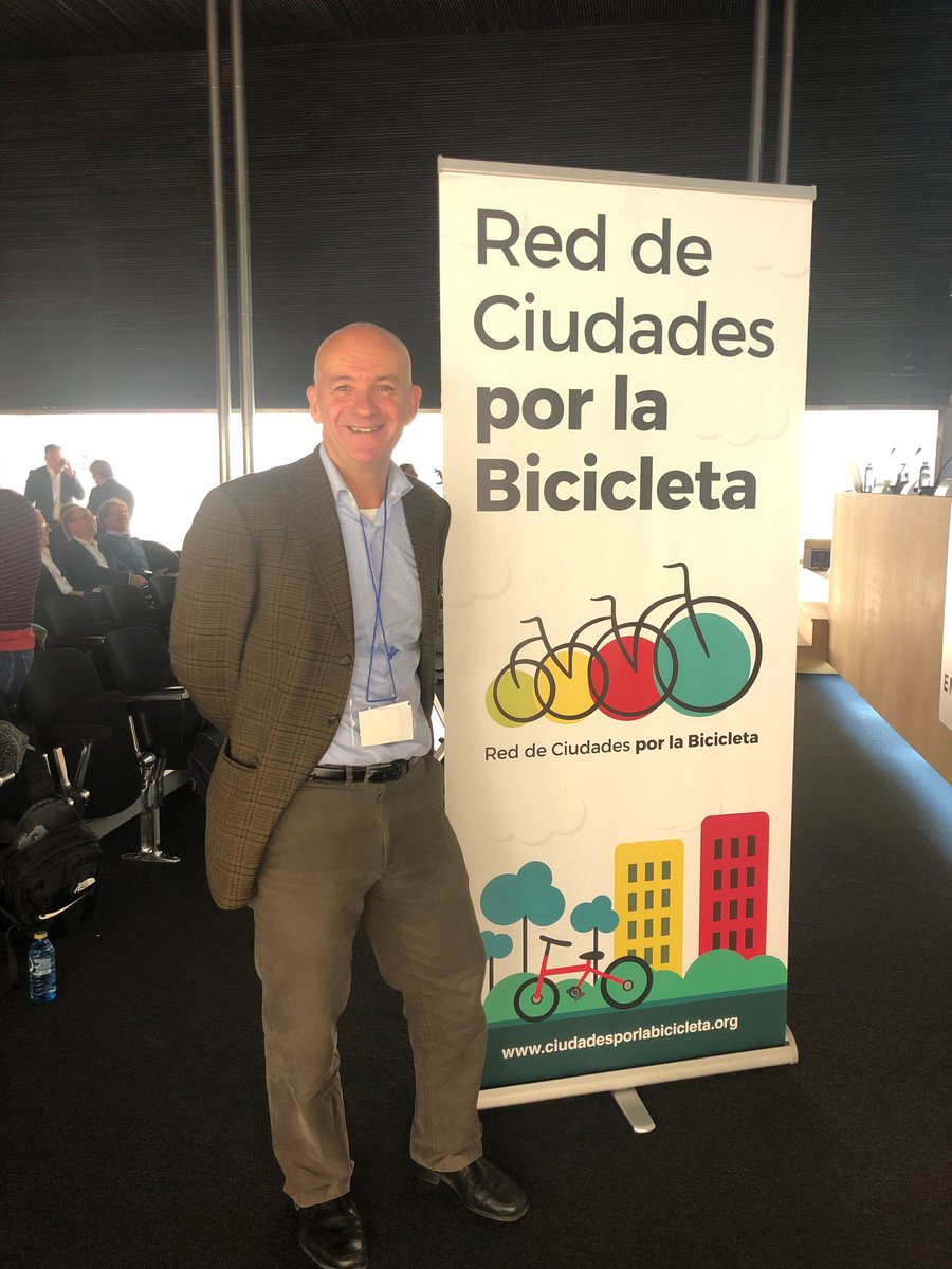 Interesante Jornada de <a href="/RedCiudadesBici/">RedBici 🚲</a> sobre Ciclo logística con excelentes (y diferentes) ponentes <a href="/bicicletaAMB/">Bicicleta AMB</a> <a href="/inst_movilidad/">Instituto de Movilidad</a> <a href="/EMTmadrid/">EMT Madrid</a> <a href="/LolaOrtizSanch2/">Lola Ortiz Sanchez</a> <a href="/citecdigital/">CITEC</a> <a href="/Ayto_Sevilla/">Ayuntamiento de Sevilla</a> <a href="/Ayto_SS/">Ayto San Sebastián</a> <a href="/Adif_es/">Adif</a> <a href="/Okocicle/">Carlos Okocicle</a> <a href="/VANENBIKKE/">VANENBIKKE®</a> <a href="/ciclologistica/">Ciclologistica</a> <a href="/300000kms/">trescientosmil</a>