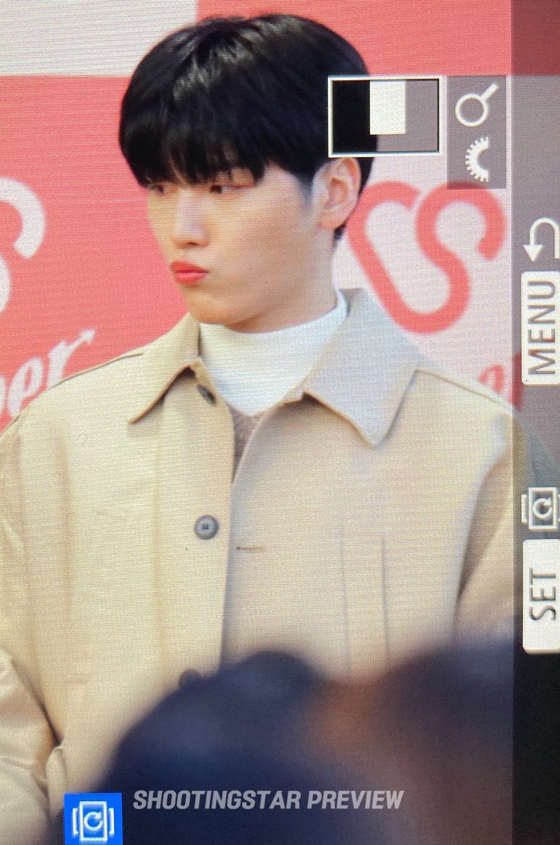 0924_WS's tweet photo. [preview] 191130 코쿤시티

성혁이도 힘💪🏻💪🏻#스누퍼 #SNUPER #우성 #woosung #ウソン #성혁 #폭풍매력성혁찡 @snuper6 https://t.co/XXEoPegylH