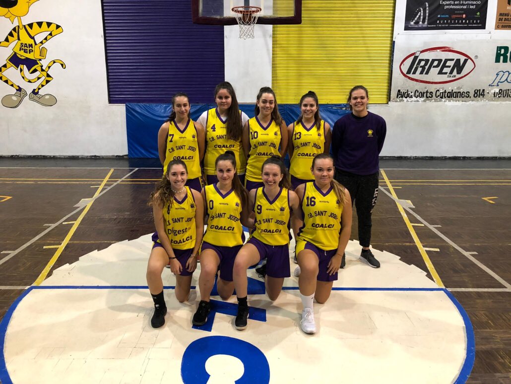 Orgullosa d’aquest club i la seva gent! 1a lluita guanyada!
Lluitarem Clàudia i Pepas💪🏻 #SantPepNoEsToca