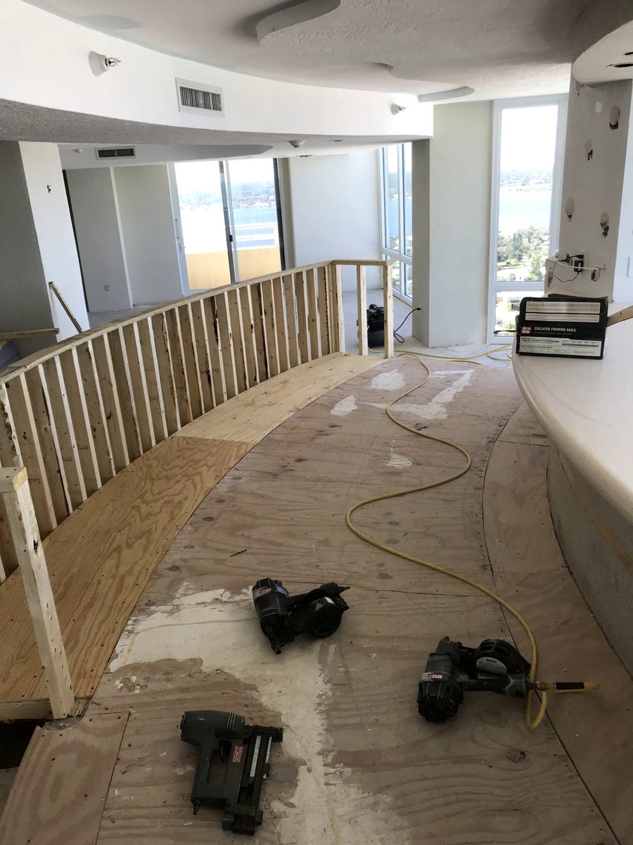 ObcTrim's tweet photo. Extending radius bar deck to allow booths.#carpentry #trimcarpentry https://t.co/AwcRiTozEk