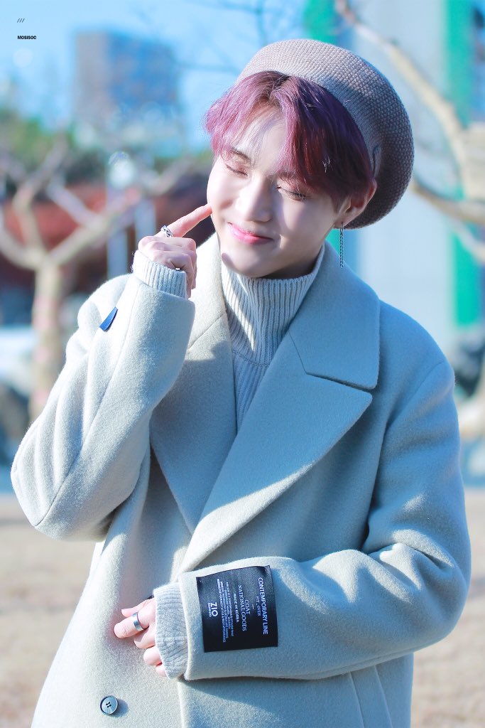 MOSIS0C's tweet photo. 191129
-
앤디 그만 사랑하겠습니다 ,,
.
.
.
앤디 '그' 만 사랑하겠습니다 ,,, 

@7OC_official #앤디 #세븐어클락 #ANDY #SEVENOCLOCK https://t.co/pIL0e4JskJ