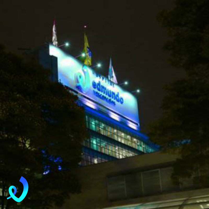 Nosso Hospital ficou iluminado de azul durante todo mês de novembro com o intuito de apoiar e incentivar a prevenção do câncer de próstata. Apesar do termino da campanha, o cuidado com a saúde deve continuar o ano todo. Procure um médico e faça os exames preventivos.