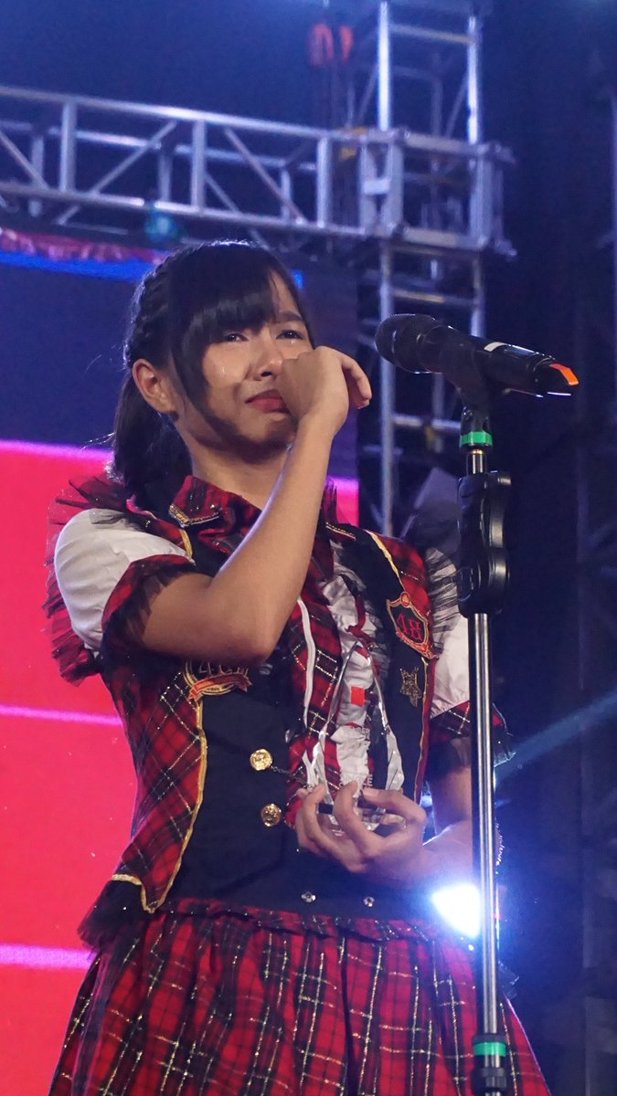 Peringkat 27:
6.552 suara
<a href="/K_FebiJKT48/">Bukan Febi Komaril</a>
#JKT48Pemilihan2019
#JKT48SingleOriginal