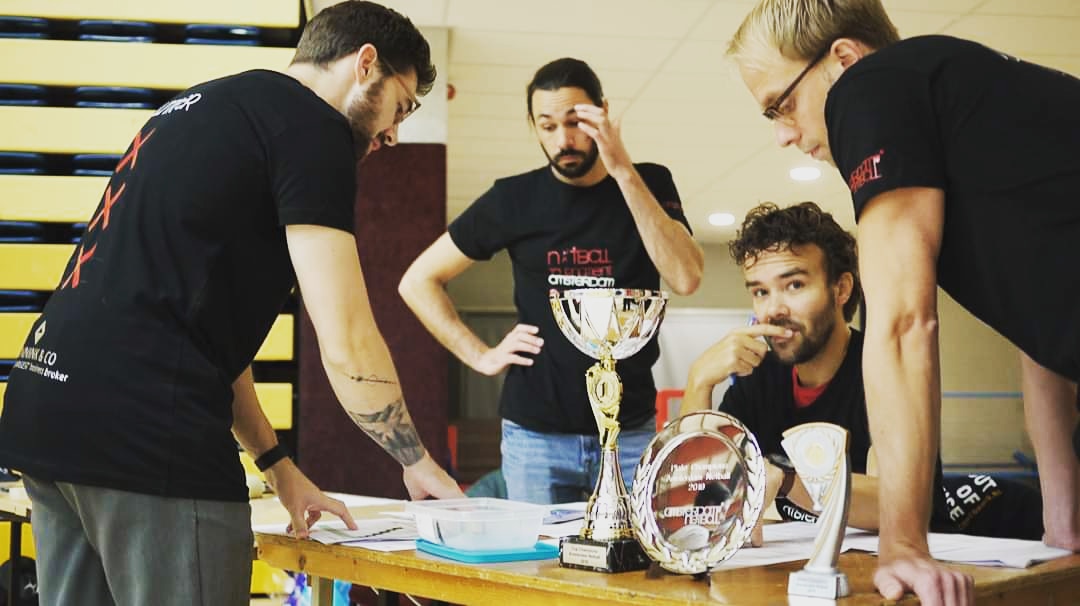 amsnetball's tweet image. Today we thank all the partners who support our netball dreams 💭💭💭 and who help out at tournaments!
#netball #netballfamily #supportivepartners #thebestvolunteers #thankyou #amsterdamnetball #tournamenthelpers #hostswiththemost 
#thetruewinners #keepingnetballdreamsalive