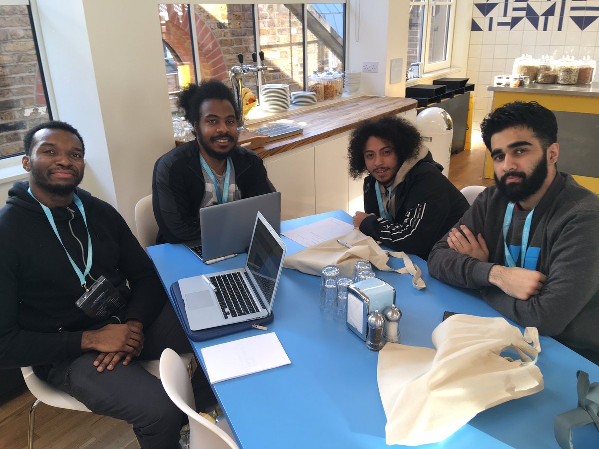 BrianLinuxing's tweet photo. Loads of teams at the #kerbspacehack hackathon https://t.co/dI0TqibBNz