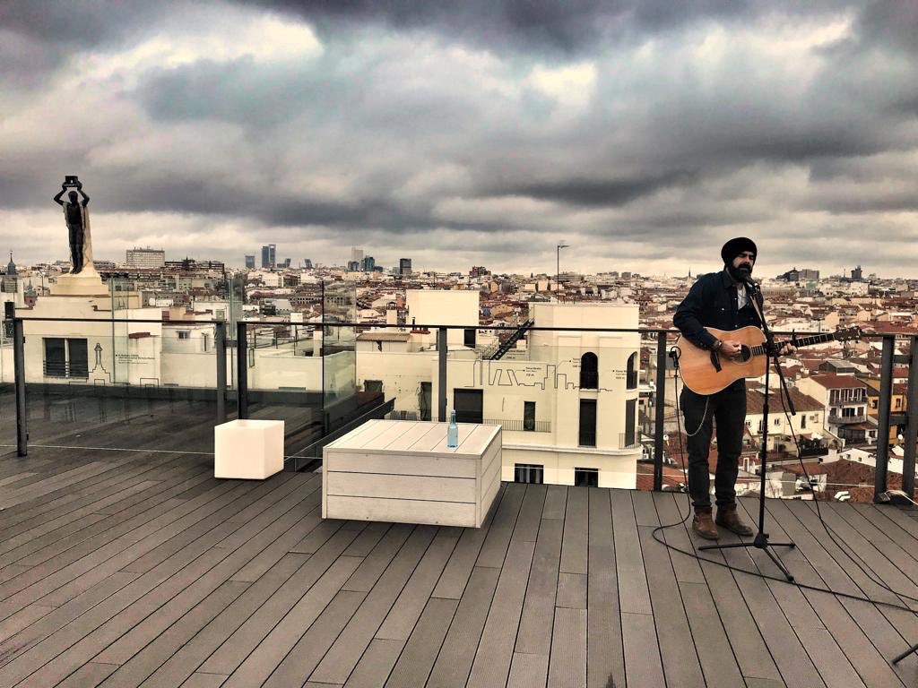 ⚫️ Maite Moreno (@janetheplanett) on Twitter photo Mañanas de promo <a href="/Tuchomusica/">Tuchomusica</a> para <a href="/3notesintro/">3 Notes Introducing</a> desde <a href="/HotelEmperador/">Hotel Emperador</a> !!! <a href="/industriasbala/">industriasbala</a> @entre_botones Mañanas de promo <a href="/Tuchomusica/">Tuchomusica</a> para <a href="/3notesintro/">3 Notes Introducing</a> desde <a href="/HotelEmperador/">Hotel Emperador</a> !!! <a href="/industriasbala/">industriasbala</a> @entre_botones