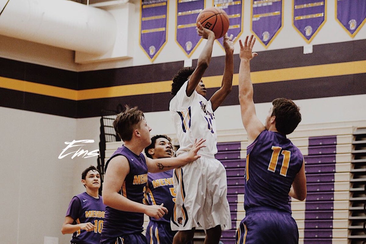 EmsVisuals's tweet image. Good Luck to our Varsity Boys Basketball team at their last game in the Seneca Turkey Tournament Today at 12:00pm! Let’s go Boys!! 🏀🦃💜

@nunn_coach @MHSgetBuckets 
#trojantough #mendotabasketball